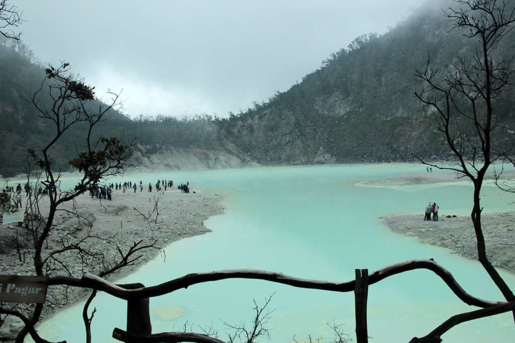 Kawah putih Ciwidey